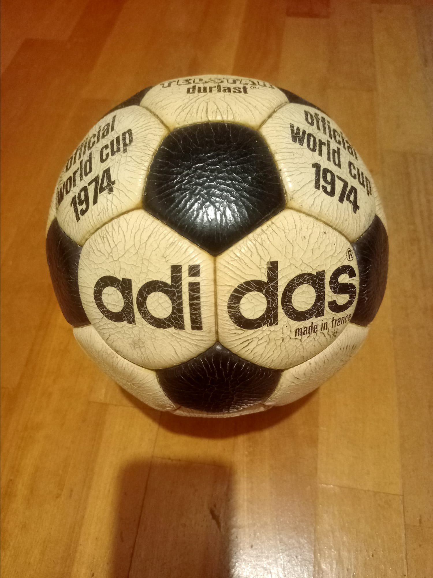 Adidas telstar ball hotsell