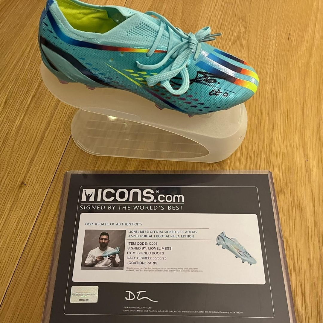 Scarpa store Adidas Autografata da Lionel messi con COA
