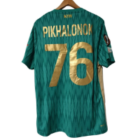 cover image of the auction item