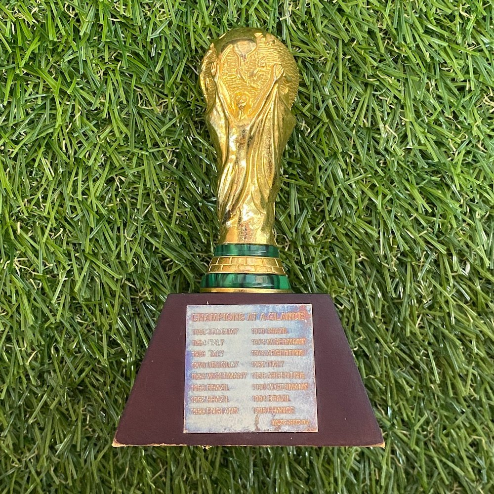 今ならほぼ即納！ + Tickets Cup World 1962 2002 Trophy Cup World FIFA その他