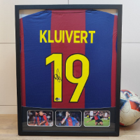 cover image of the auction item