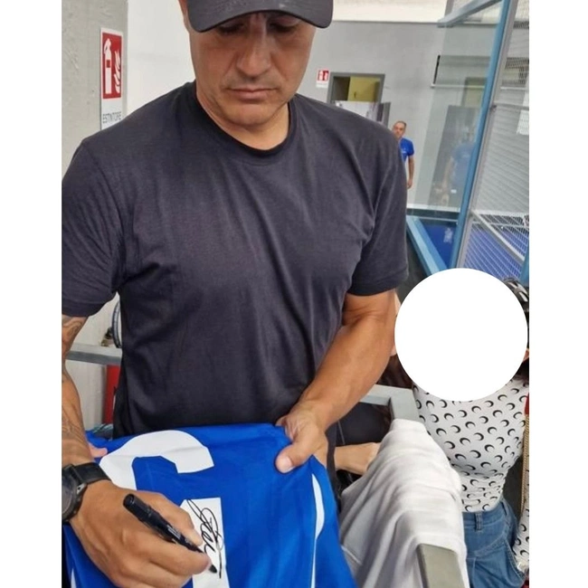 cover image of the auction item