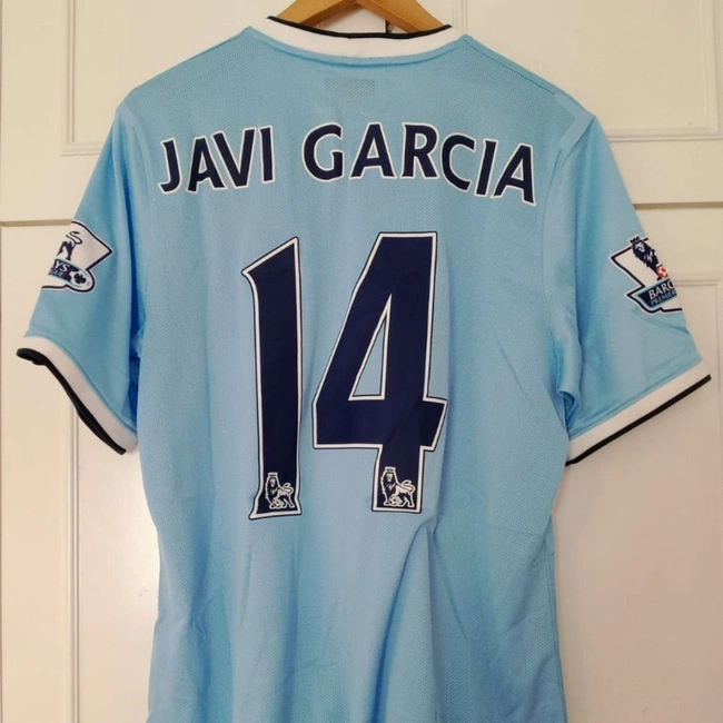 cover image of the auction item