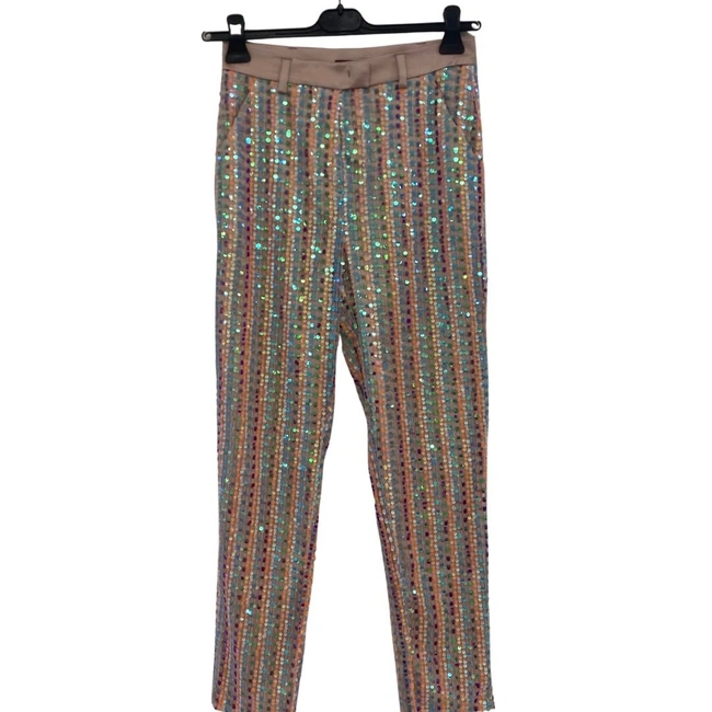 cover image of the auction item