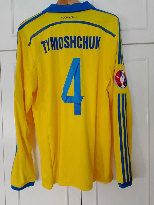 cover image of the auction item