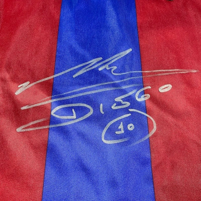 cover image of the auction item