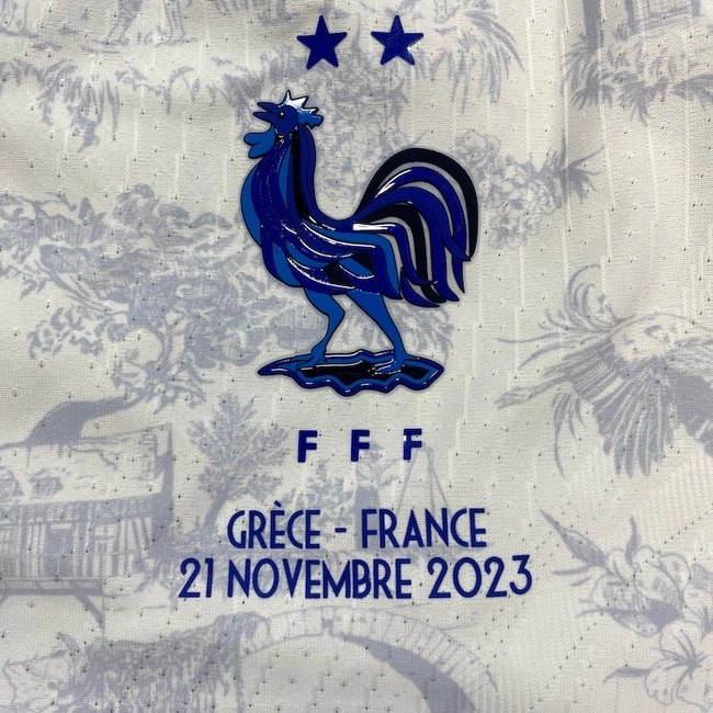 cover image of the auction item