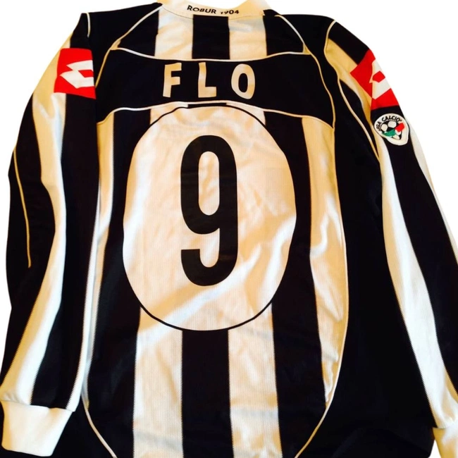 cover image of the auction item