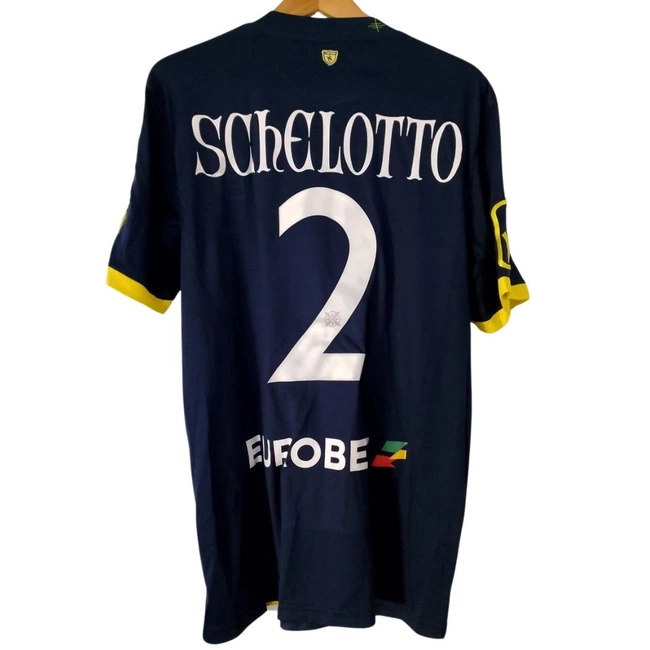 cover image of the auction item