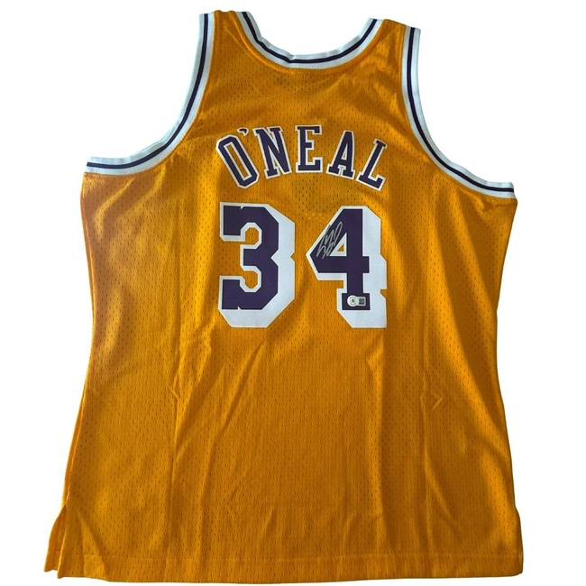 cover image of the auction item