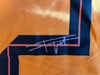 cover image of the auction item
