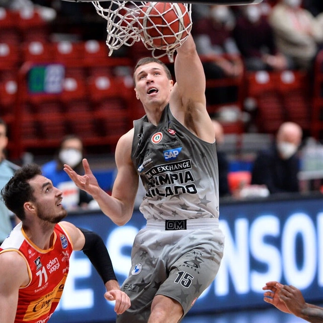 cover image of the auction item