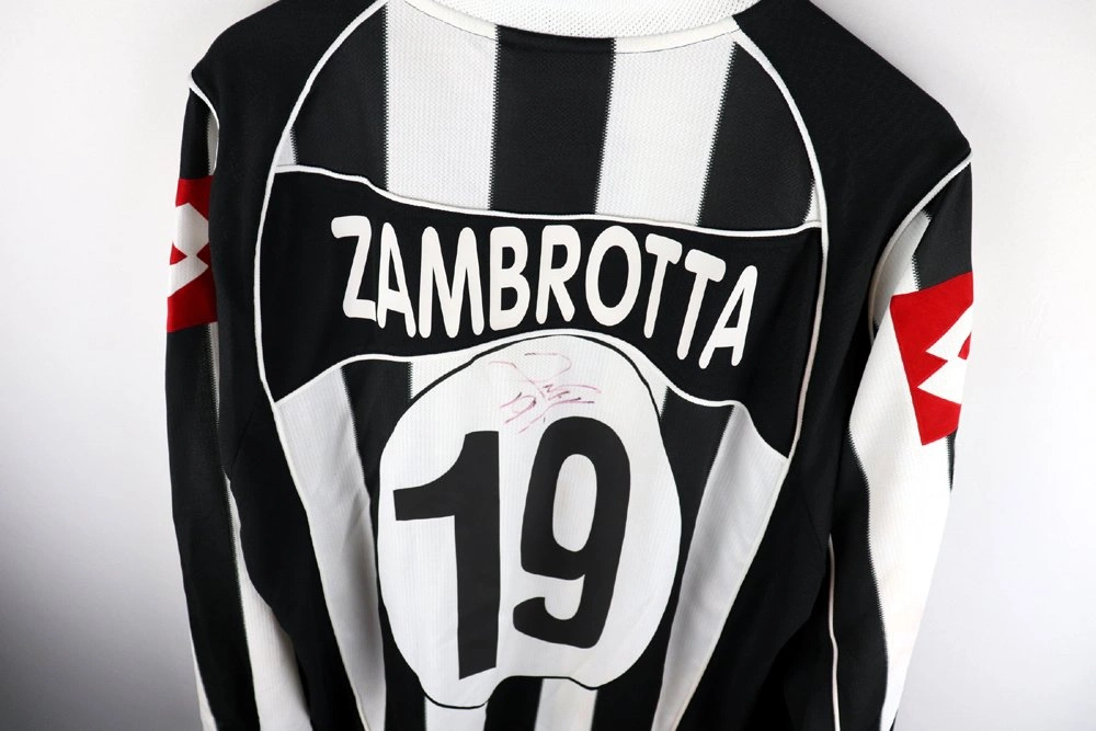 Zambrotta Juventus match shirt - Signed