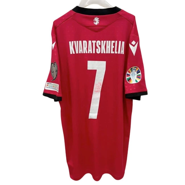 cover image of the auction item