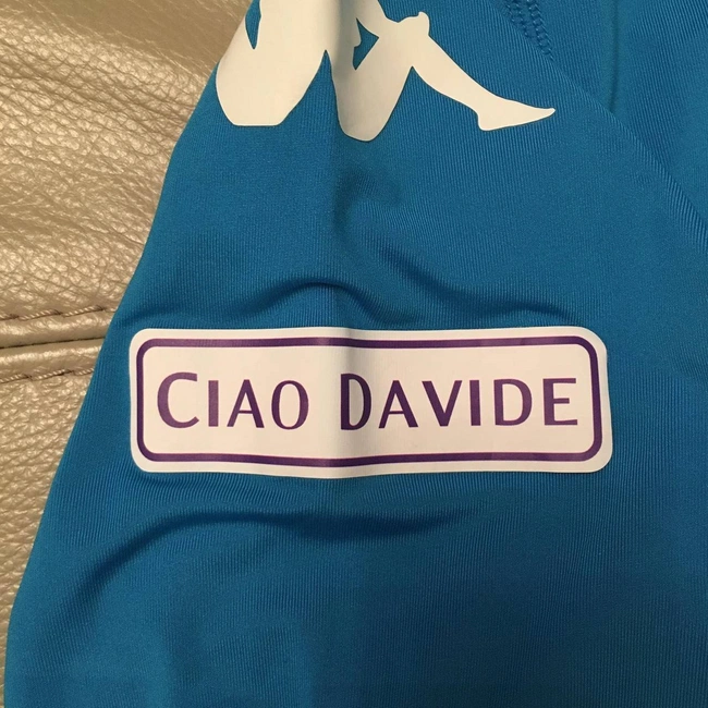 cover image of the auction item