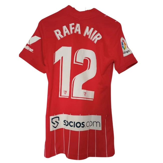 cover image of the auction item