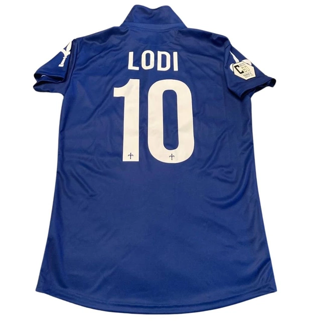 cover image of the auction item