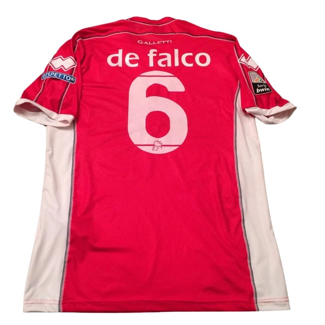 cover image of the auction item