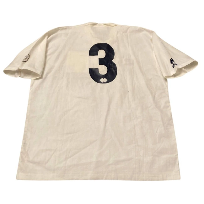 cover image of the auction item