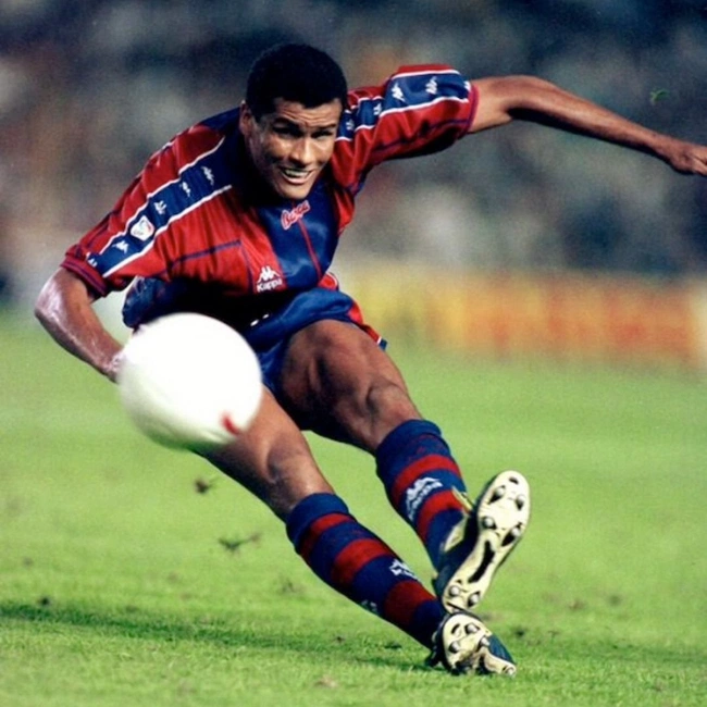 cover image of the auction item