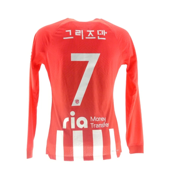 cover image of the auction item