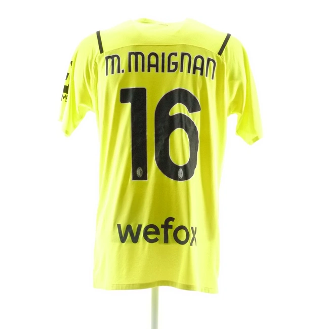 cover image of the auction item