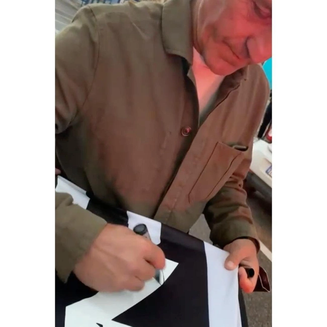 cover image of the auction item