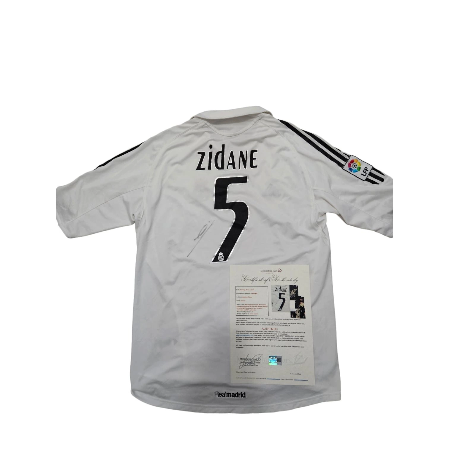 Zidane Real Madrid store shirt - Signed