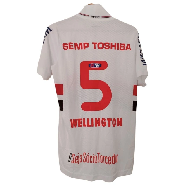 cover image of the auction item