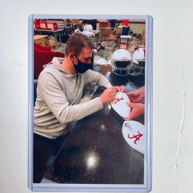 cover image of the auction item