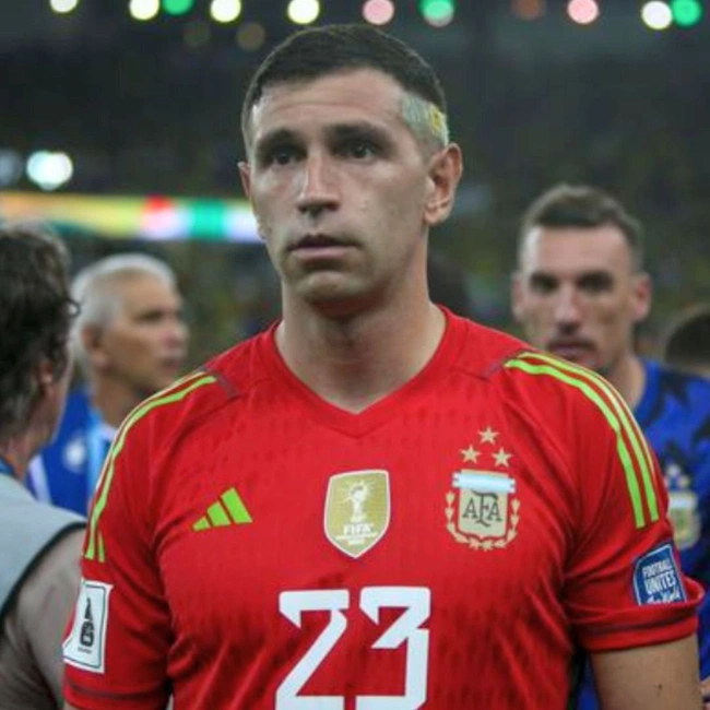 cover image of the auction item