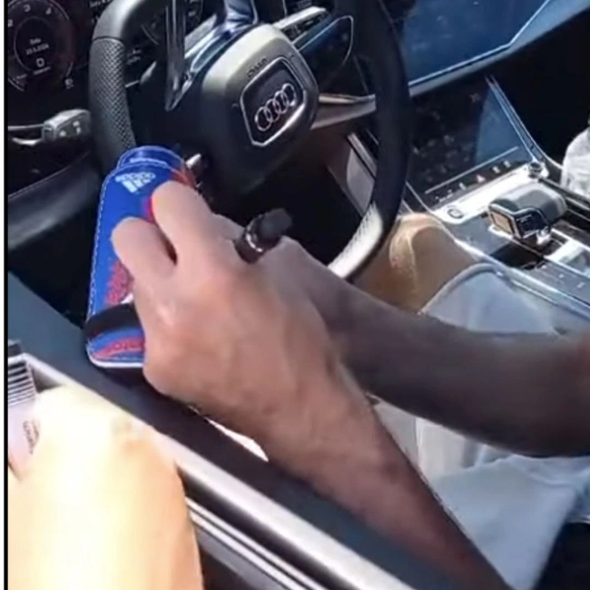 cover image of the auction item