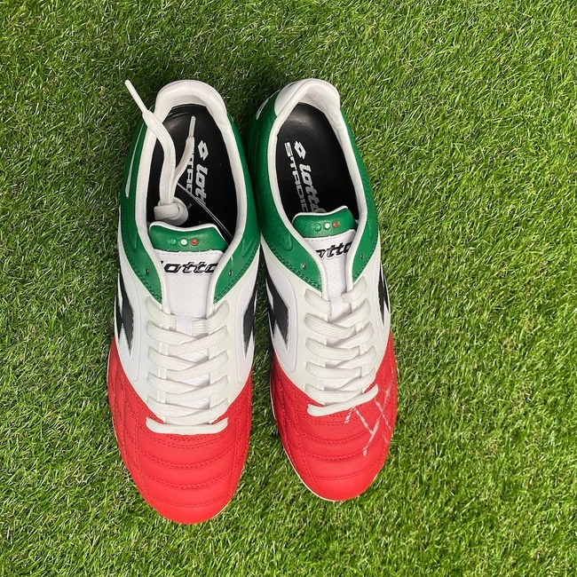 cover image of the auction item