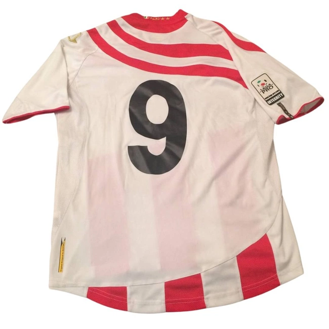 cover image of the auction item