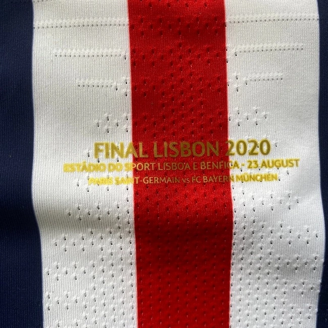 cover image of the auction item