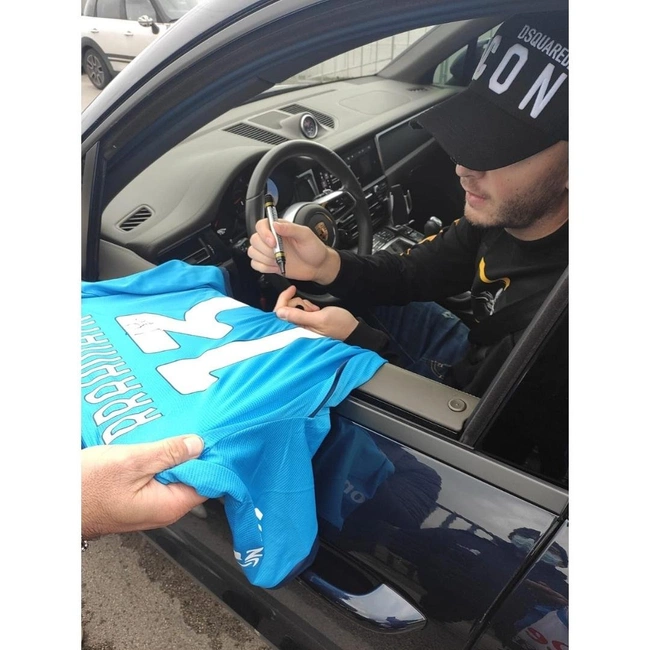 cover image of the auction item