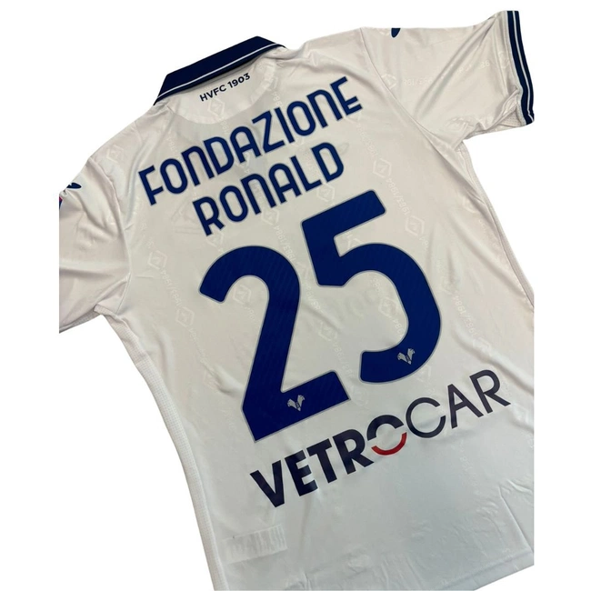 cover image of the auction item