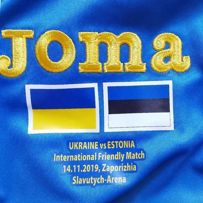 cover image of the auction item