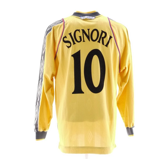 cover image of the auction item