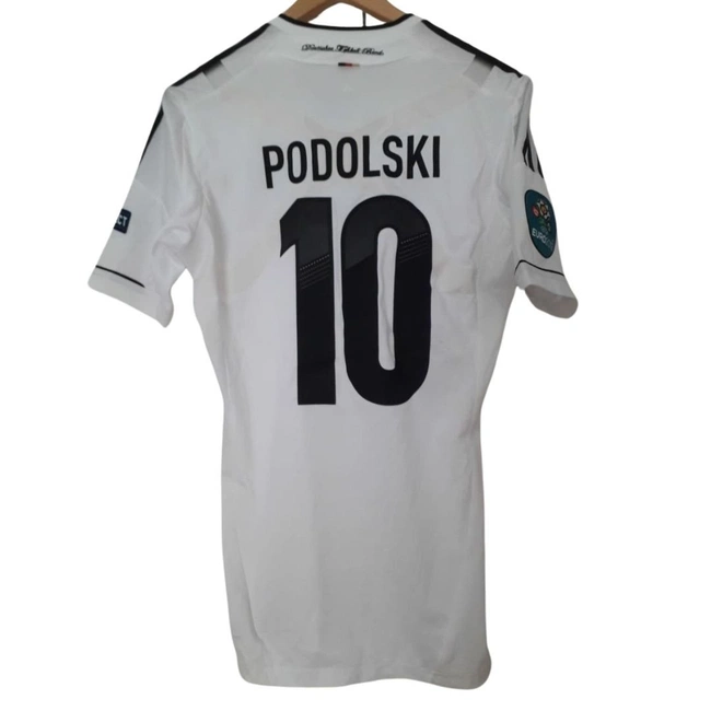 cover image of the auction item