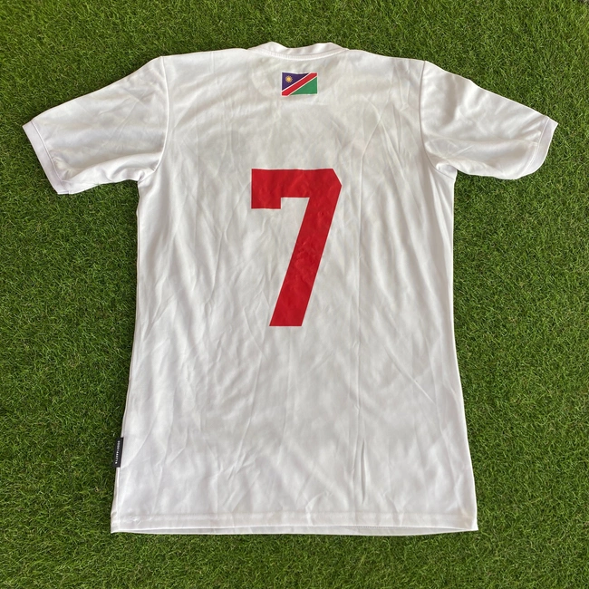 cover image of the auction item