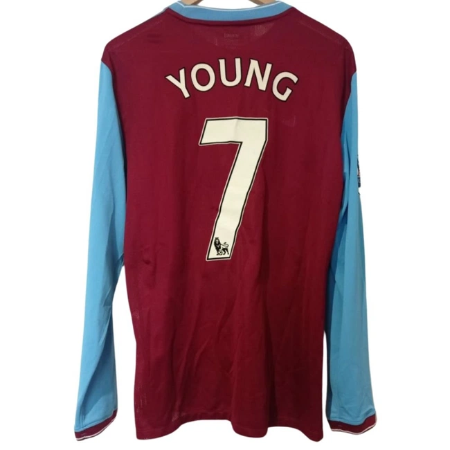 cover image of the auction item