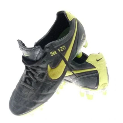 cover image of the auction item