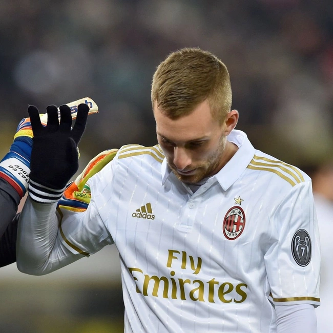 cover image of the auction item