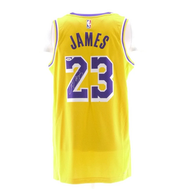 cover image of the auction item