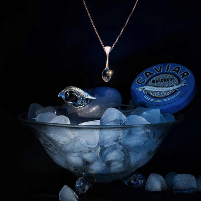 cover image of the auction item