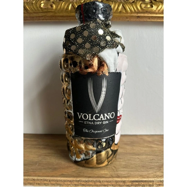 cover image of the auction item