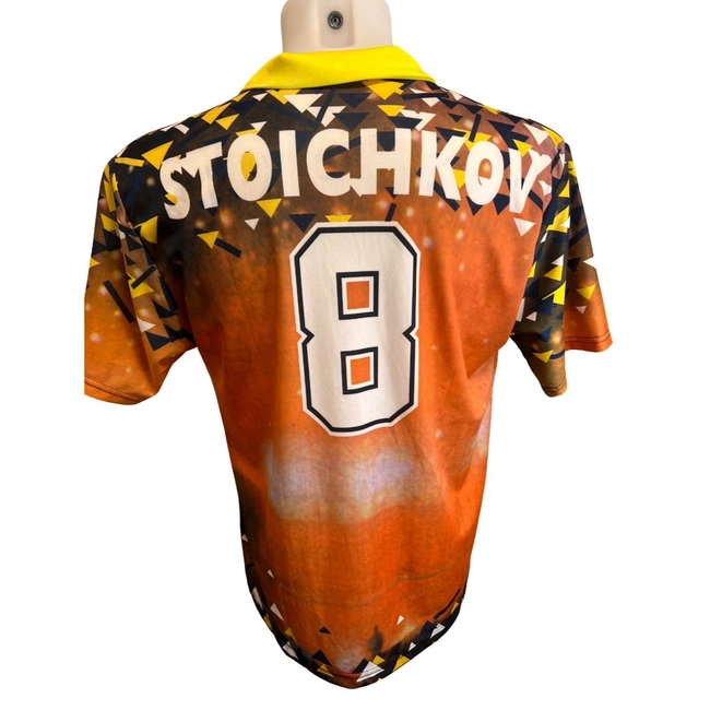 cover image of the auction item