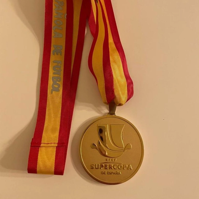 cover image of the auction item