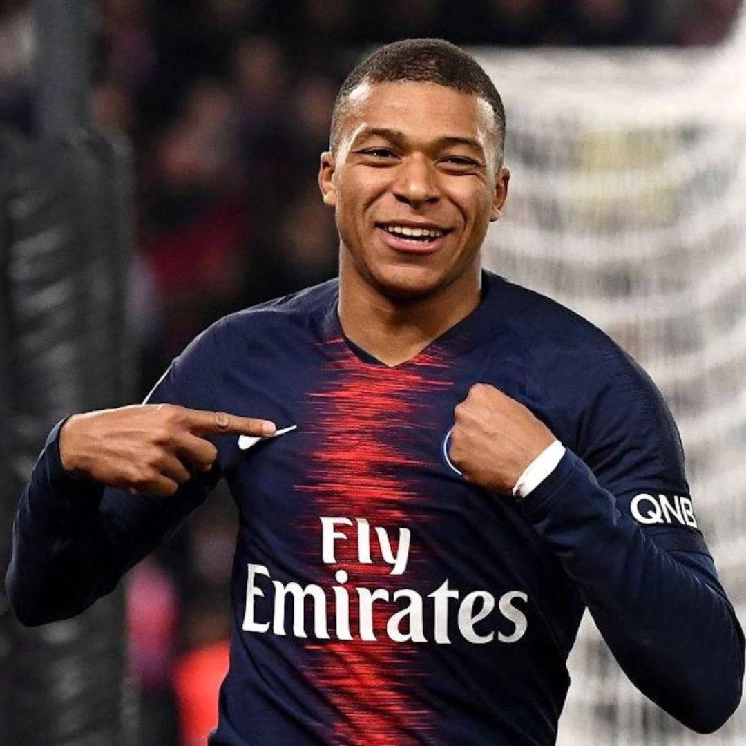 Camiseta Autografiada De Mbappé Del PSG No Match Worn